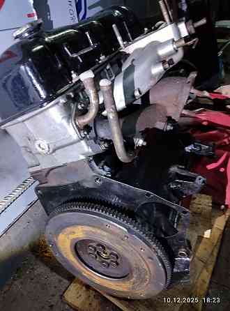 Продам мотор 21011 Макеевка