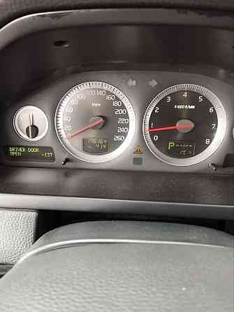 Продам Volvo XC90 Макеевка