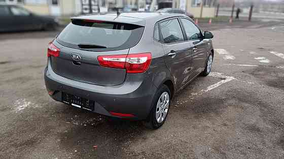 Продам Киа Рио 2014 год Автомат Донецк