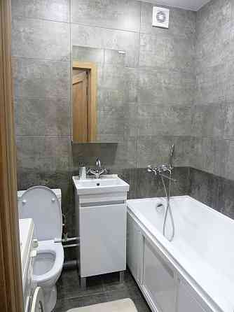 Сдается: двухкомнатная квартира. Будённовский район Ваз Донецк