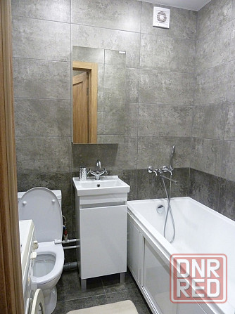 Сдается: двухкомнатная квартира. Будённовский район Ваз Донецк - изображение 2