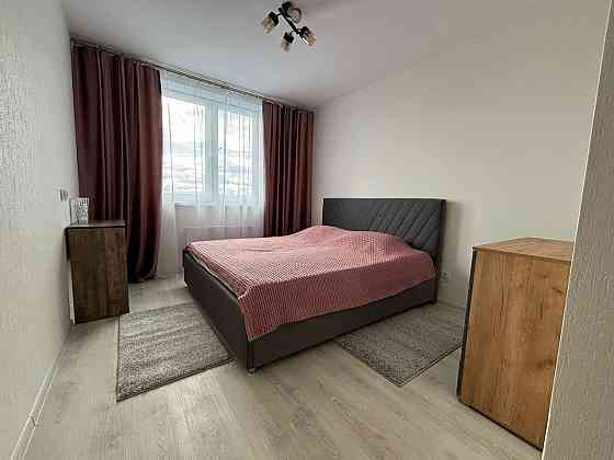 Калининский район, Бульвар Шевченко 2х комнатная квартира Донецк