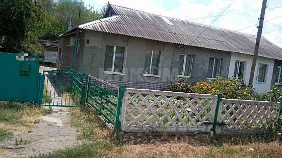 Продам дом 55 м2 в городе Луганск район Таксопарка Луганск