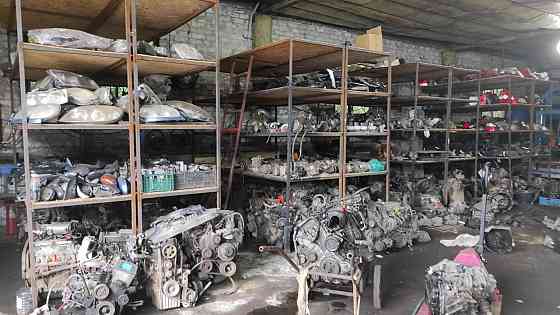 Фары стоп-сигналы и прочие запчасти в продаже Енакиево