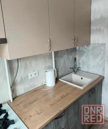 Сдаю однокомнатную квартиру 48 м2 этаж 4 из 9. город Донецк, Куйбышевский район ориентир Азотный Донецк - изображение 2