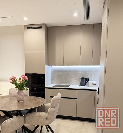 Сдаю двухкомнатную квартиру в Ворошиловском районе Донецка напротив обл.Администрации. Донецк - изображение 3