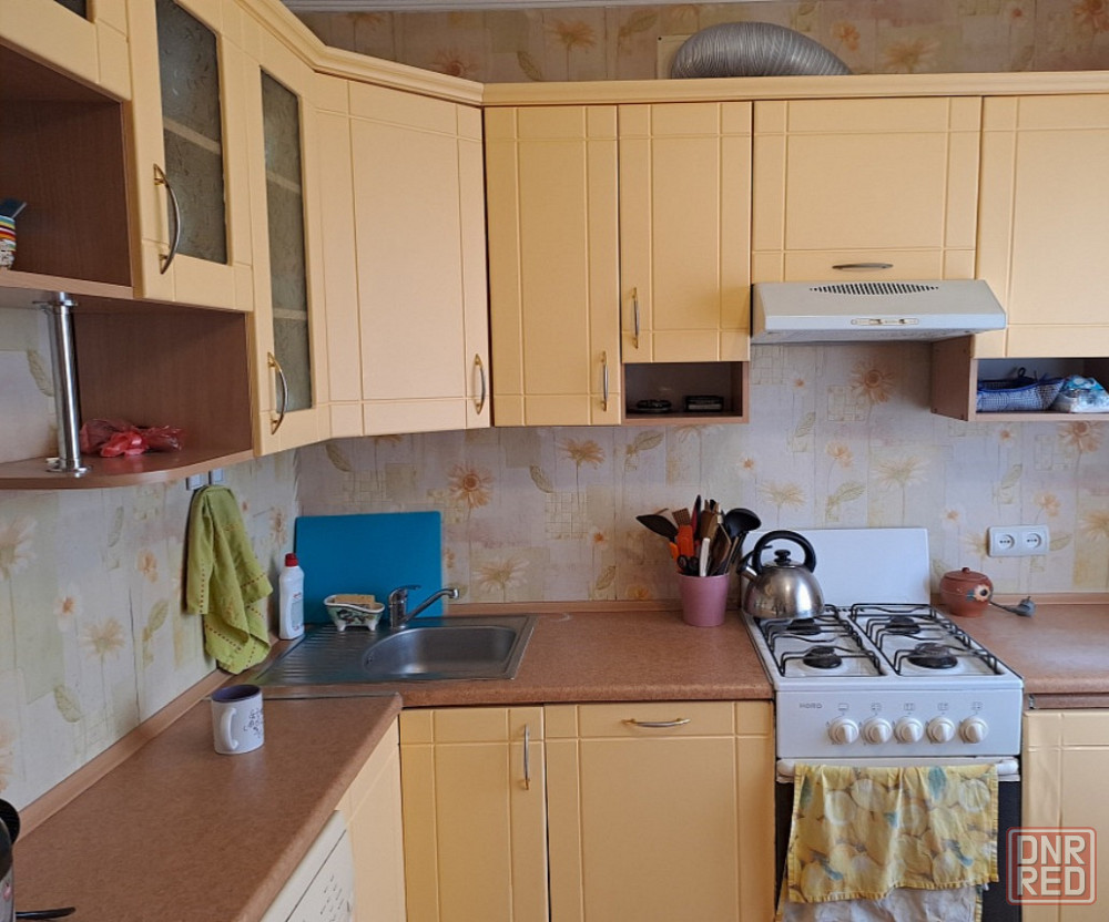 Продажа 2 квартиры Макеевка, Батово, ул. Успенкого Макеевка - изображение 1