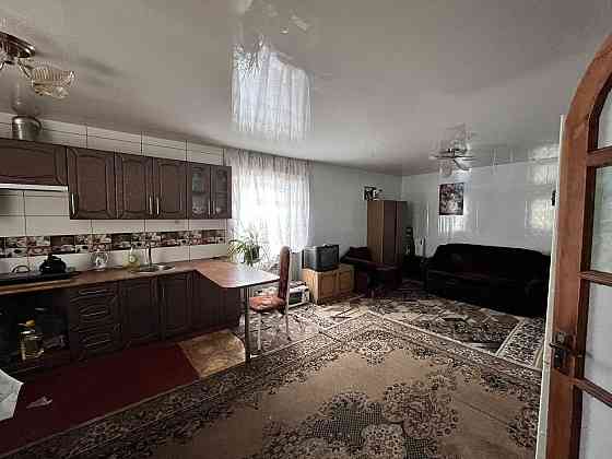 Продаю квартиру на земле на 12- 18. Донецк