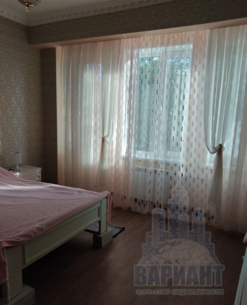Продажа 3-комнатной квартиры 2/2, в г. Макеевка, Горняцкий р-н, ш. Ленина, ул. Волоколамская Макеевка
