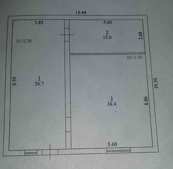 Дом в Ленинском районе города Донецка. Донецк