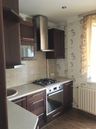 Сдам 2-комн. Микрорайон Донской Донецк