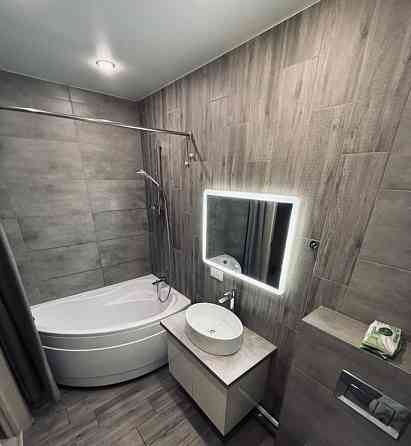 Сдаю двухкомнатную квартиру в Ленинском районе Донецка по адресу: улица Луговцова, 1 Донецк