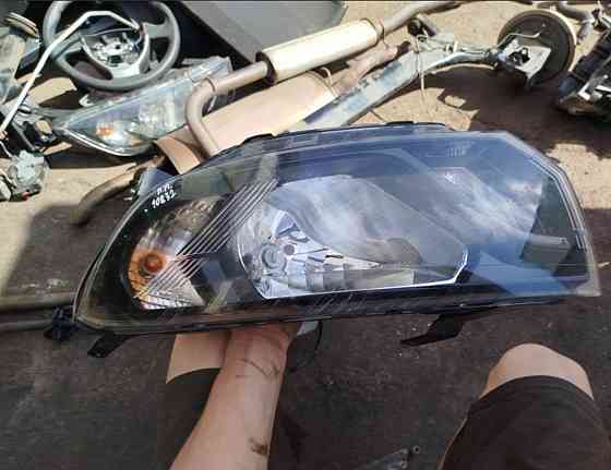 Фара правая передняя Лада Гранта Енакиево