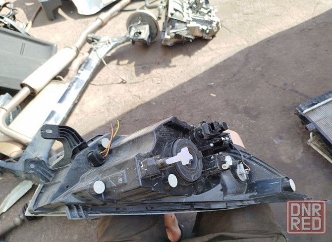 Фара правая передняя Лада Гранта Енакиево - изображение 2