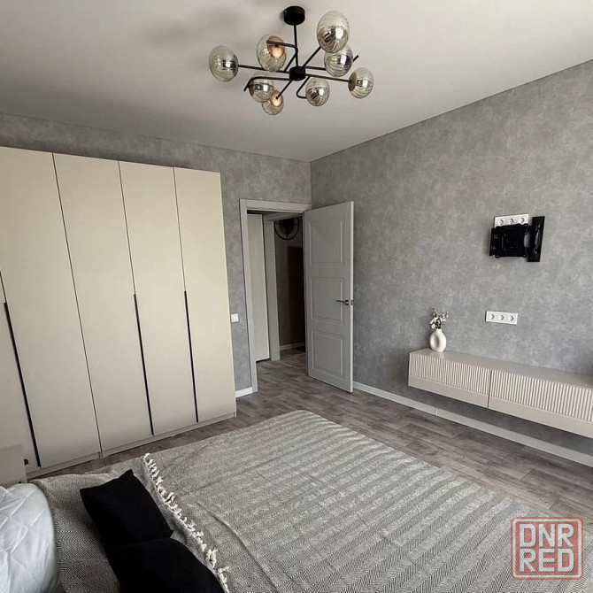 Сдаю однокомнатную квартиру в Ворошиловском районе, ул. Гринкевича Донецк - изображение 5