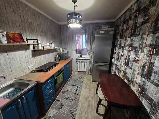 Продам 1 кв на 23 жмр центральный район Мариуполь