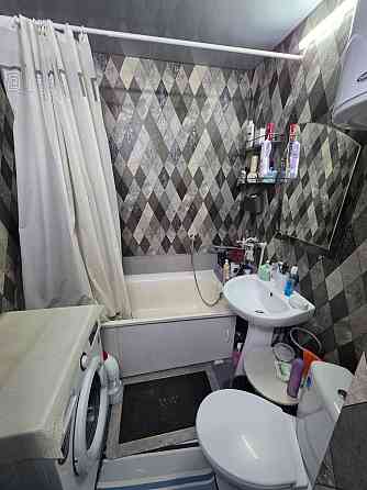 Продам 1 кв на 23 жмр центральный район Мариуполь