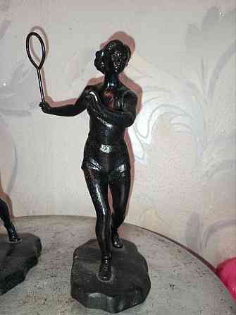 Статуэтки чугун. Касли. Донецк