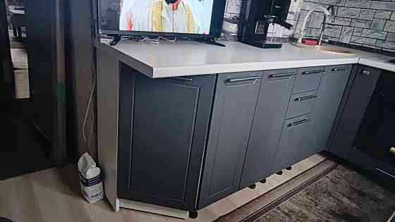 Продам низ кухни Донецк