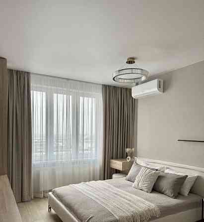 Сдаю однокомнатную квартиру в Ворошиловском районе Донецка. На набережной. Донецк