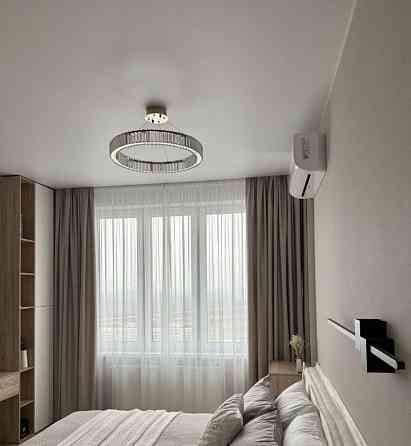 Сдаю однокомнатную квартиру в Ворошиловском районе Донецка. На набережной. Донецк