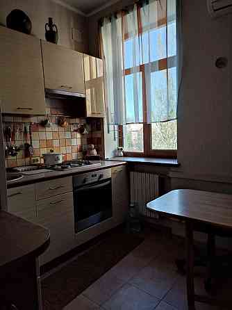 Сдам 2 км.кв, сталинка, на Шахтерской пл. Донецк