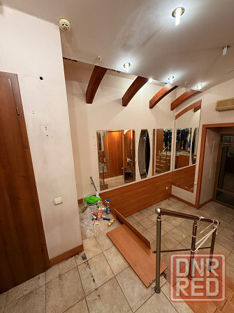 Аренда помещения центр Донецка Театральный проспект Донецк - изображение 2