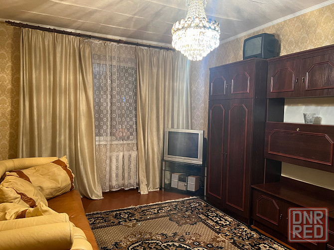 Трёхкомнатная, Крытый рынок. Вода 24/7, бойлер, мебель, техника. Донецк - изображение 3