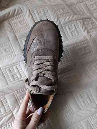 Кроссовки Донецк