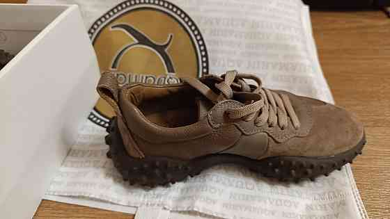 Кроссовки Донецк