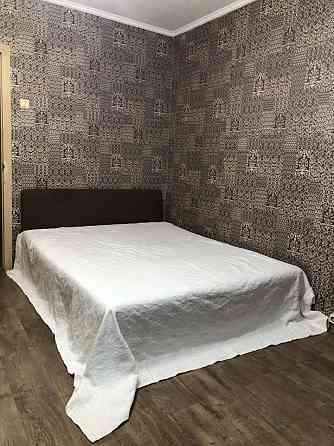 Ворошиловский район Бульвар Пушкина(8 мин пешком) 2-комнатная квартира Донецк