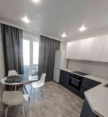 Расположена в Калининском районе, Медицинский институт Донецк