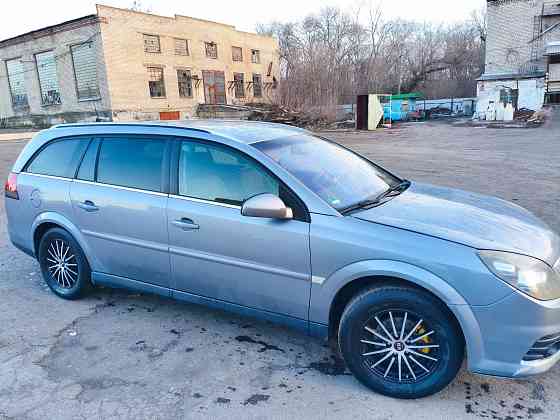 Продам Опель вектра с 2006г универсал хорошее состояние двигатель 2.2 бензин Шахтерск