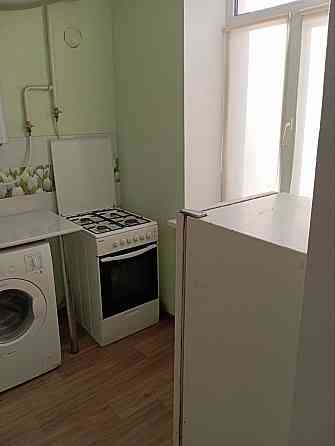 Реальная!Сдам 1к кв в Будённовском районе. Ул. Октября. Этаж 1из3. Сталинка.вода есть+кв теплая.ан Донецк