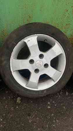 Продаю оригинальные диски на автомобиль Макеевка