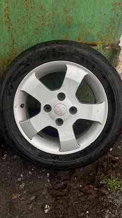 Продаю оригинальные диски на автомобиль Макеевка