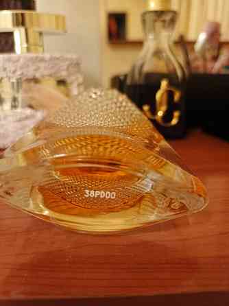 Продам оригинальные духи La vie est Belle Донецк