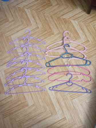 Вешалки для одежды Макеевка