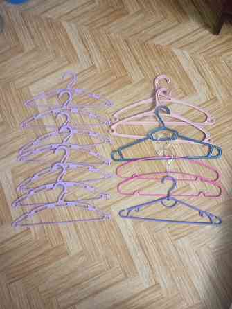 Вешалки для одежды Макеевка