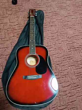 Акустическая гитара Донецк