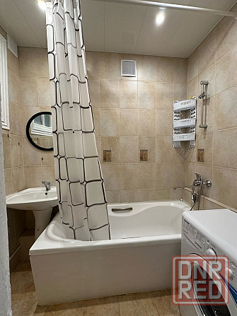 Сдаётся двухкомнатная квартира в Пролетарском районе Донецк - изображение 1