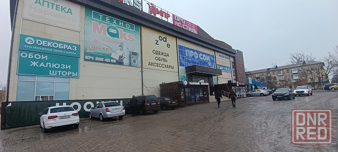 Сдам торговые площади в Буденновском р-не, Майский рынок Эскалатор Торговый центр со своей парковкой Донецк - изображение 4