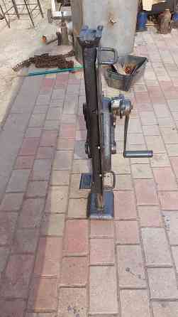 Домкрат реечный, грузоподъемность 8 тн Макеевка