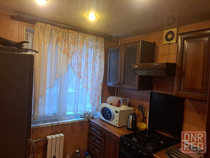 Сдаю 3 к. кв. на Даках Макеевка - изображение 2