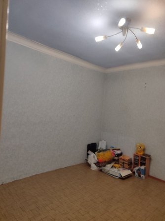 Продается 3к.кв. ост.Школа в районе Шинка Макеевка