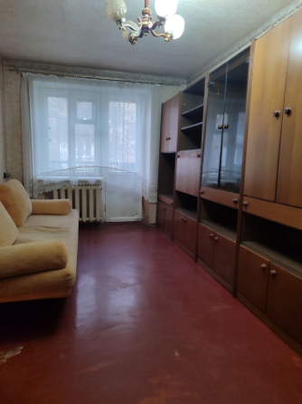 Продается 3к.кв. м-н Центральный 2/4 Макеевка