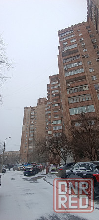 Продам 4-х комн в Калининском р-не, пр. Ильича, Молоко. Две лоджии. Два лифта. Вода по графику! Донецк - изображение 1