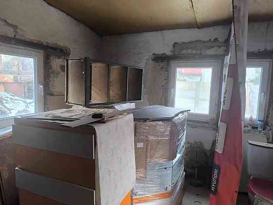 Продам квартиру на земле ( универмаг Донбасс) Донецк