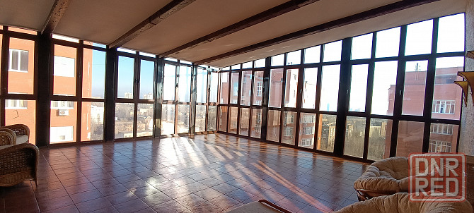 Продам 4-х комн со своей Террасой в Жк Замковый ул. Розы Люксембург. Ремонт. Три санузла.. Паркинг. Донецк - изображение 1