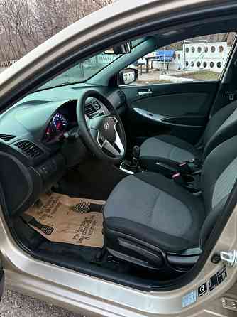 Продам Hyundai Solaris 2014 года, 1.4 с оригинальным пробегом 99 000 км! Алчевск